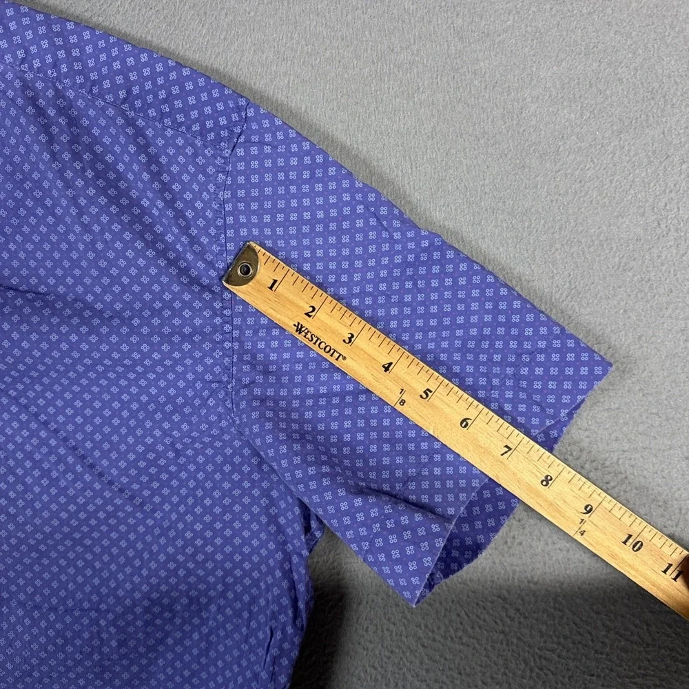 Banana Republic Shirt Mens Medium Purple Stretch Geometric Short Sleeve Button